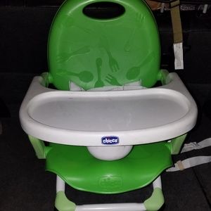Chicco high chair (SOLD)